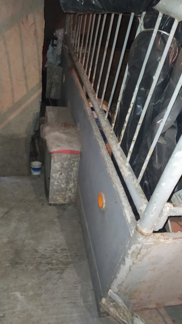 Sprzedam rozrzutnik oraz dwuk&oacute;łkę.