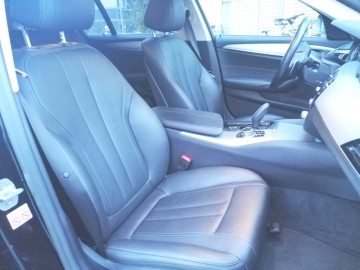 2020 BMW 520 touring mhev