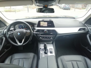 2020 BMW 520 touring mhev