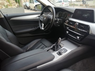 2020 BMW 520 touring mhev