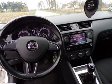 SKODA OCTAWIA 1.6 TDI  ZAMIANA RATY