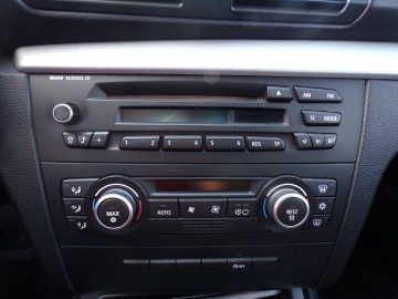 BMW 1  1.6 BENZ ZAMIANA