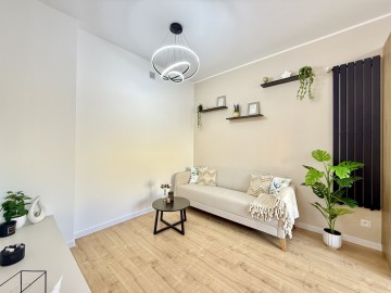 Mieszkanie Konin | 4 pokoje | 2 piętro | Balkon | Niski blok