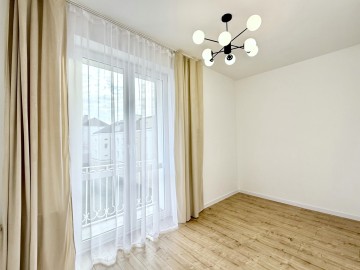 Mieszkanie Konin | 4 pokoje | 2 piętro | Balkon | Niski blok