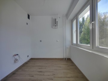 Sprzedam 2 pokoje po remoncie, na 2 piętrze ul. 11 Listopada