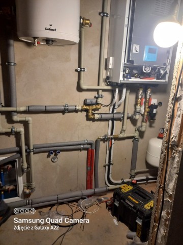 USŁUGI HYDRAULICZNE