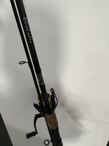 Wędka jaxon eclatis 10-30g 2.40m + kołowrotek Mikado Carus 2