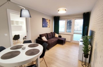 Nowoczesne, gustownie urządzone mieszkanie z balkonem, I pię ...