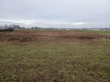 Sprzedam działkę Police Średnie