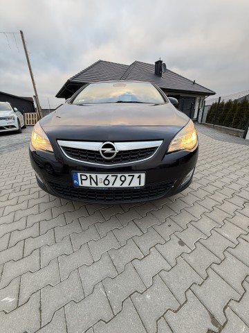 Opel Astra J cosmo