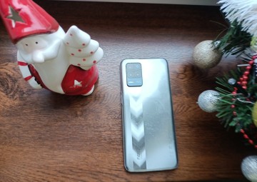 Sprzedam realme narzo 30 5g dual SIM ładny 5g NFC 6,5 128gb