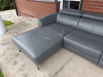 Sprzedam narożnik ze sk&oacute;ry