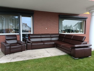 Sprzedam narożnik plus fotel ze sk&oacute;ry