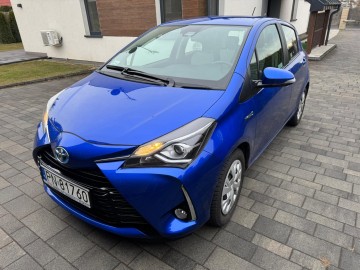 Na sprzedaż Toyota Yaris 2017 hybryda