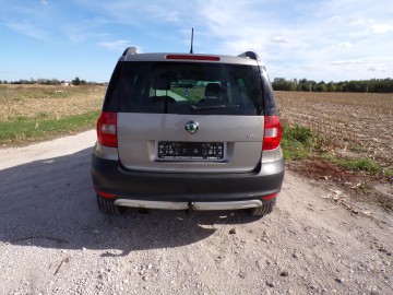 SKODA YETI 1.2 BENZ ZAMIANA RATY