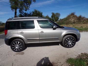 SKODA YETI 1.2 BENZ ZAMIANA RATY