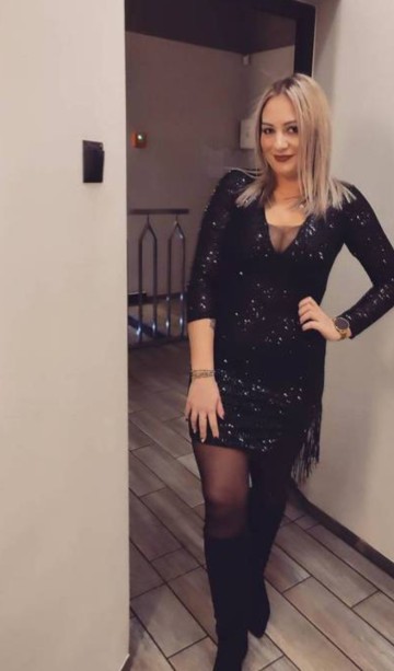 Um&oacute;wię się Konin