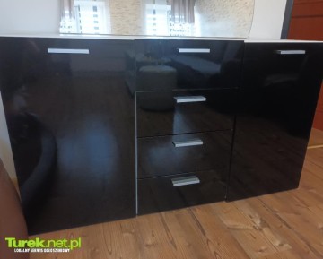 Komoda czarna lakierowana