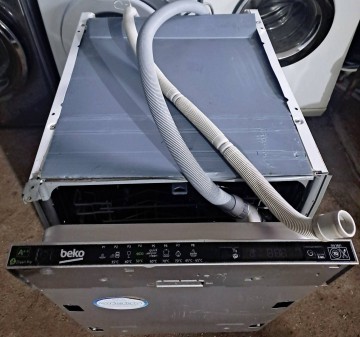 Sprzedam zmywarkę firmy Beko