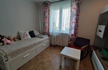 Na sprzedaż 4 pok. mieszkanie, balkon, 1 piętro- ul. Piłsuds ...