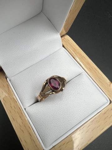 Złoty pierścionek  Pr&oacute;ba 585 Waga: 2.40 gram