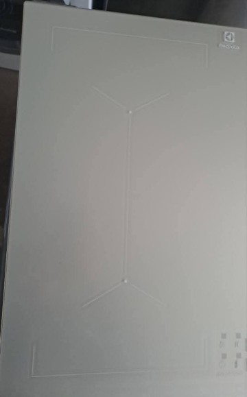 Sprzedam płytę indukcyjną firmy Electrolux