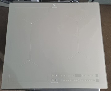 Sprzedam płytę indukcyjną firmy Electrolux