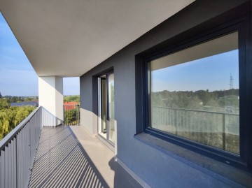 Sprzedam mieszkanie 3 pok., 3 piętro-balkon-os. Diamentowe