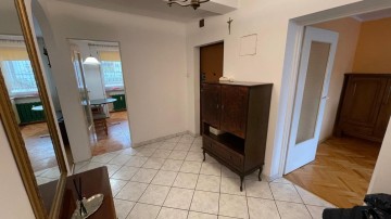 Sprzedam 4 pokojowe mieszkanie z tarasem i garażem -Zatorze