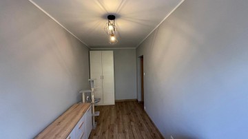 2 pok., rozkładowe mieszkanie po remoncie-niski blok-os. V