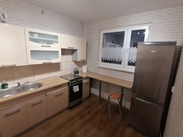 Wynajmę mieszkanie 60m Karłowicza (Zatorze)