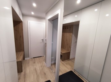 Nowoczesne, 3 pokojowe mieszkanie, umeblowane i wyposażone