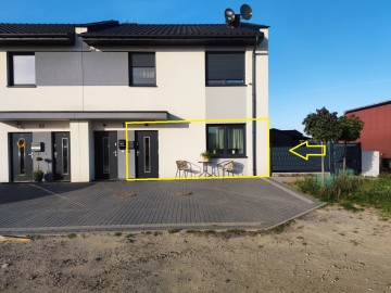 Apartament z tarasem, działką i miejscem parkingowym -Konin