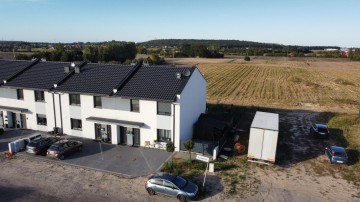 Apartament z tarasem, działką i miejscem parkingowym -Konin