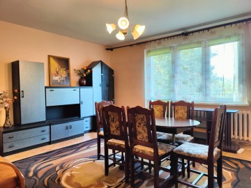 Sprzedam 2 pokoje -rozkładowe -z balkonem -2 piętro -os. IV