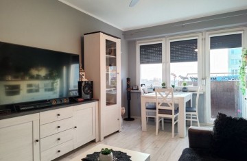 Na sprzedaż 2 pokoje rozkładowe z balkonem - V osiedle