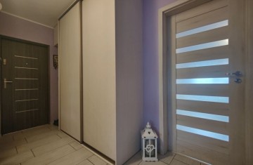 Na sprzedaż 2 pokoje rozkładowe z balkonem - V osiedle