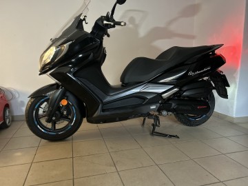 Maxi skuter Kymco New Downtown 125 na kat B