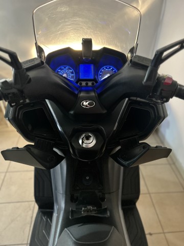 Maxi skuter Kymco New Downtown 125 na kat B