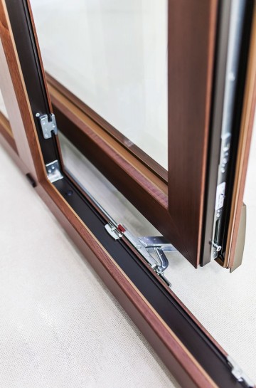 OKNA , ROLETY , BRAMY , PARAPETY, MONTAŻ