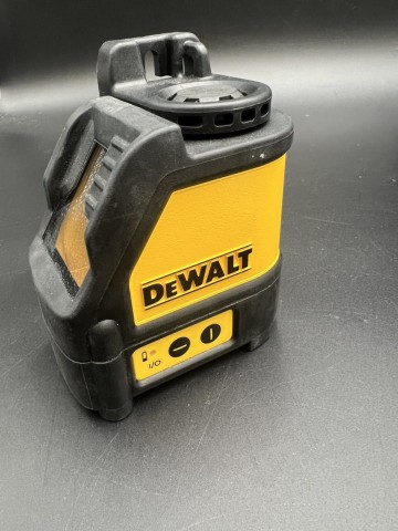 Laser krzyżowy DeWalt DW088K