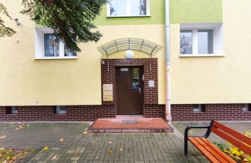 Przestronna kawalerka, II piętro, po remoncie, w niskim blok ...