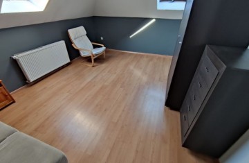 Do wynajęcia funkcjonalny dom dla pracownik&oacute;w w delegacji