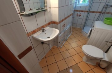 Do wynajęcia funkcjonalny dom dla pracownik&oacute;w w delegacji