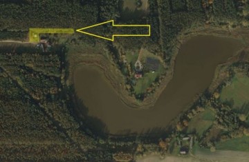 Na sprzedaż działka budowlana w sąsiedztwie las&oacute;w i jeziora