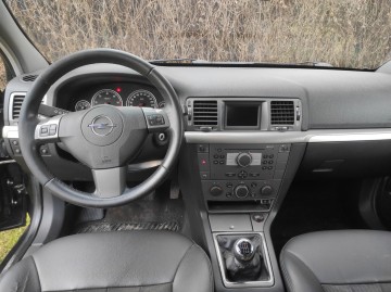 Opel Vectra Combi 1,9 cdti, 150 KM