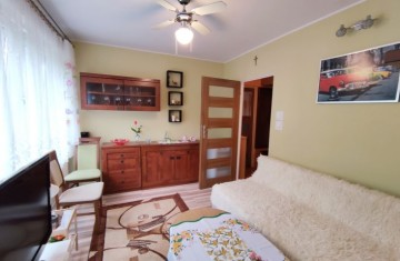 Wynajmę umeblowane, 2-pok. mieszkanie, II piętro, ul. Zakole