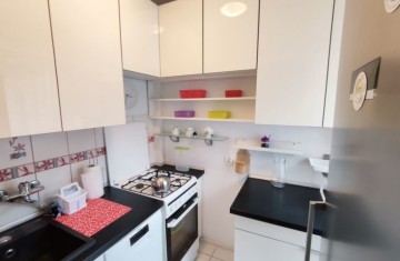 Wynajmę umeblowane, 2-pok. mieszkanie, II piętro, ul. Zakole