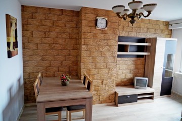 Sprzedam 4-pokojowe-mieszkanie 73 m&sup2;-Konin, ul. Przemysłowa