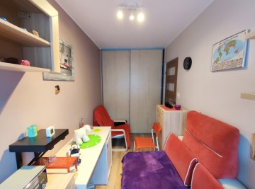 Wynajmę umeblowane, 2 pok. mieszkanie, 2 piętro-ul. Zakole